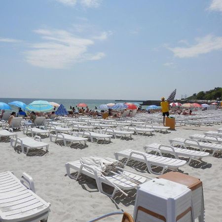 Arcadia Vip Apartments Sea View! Odessa Luaran gambar