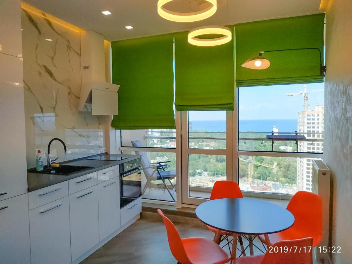 Arcadia Vip Apartments Sea View! Odessa Luaran gambar